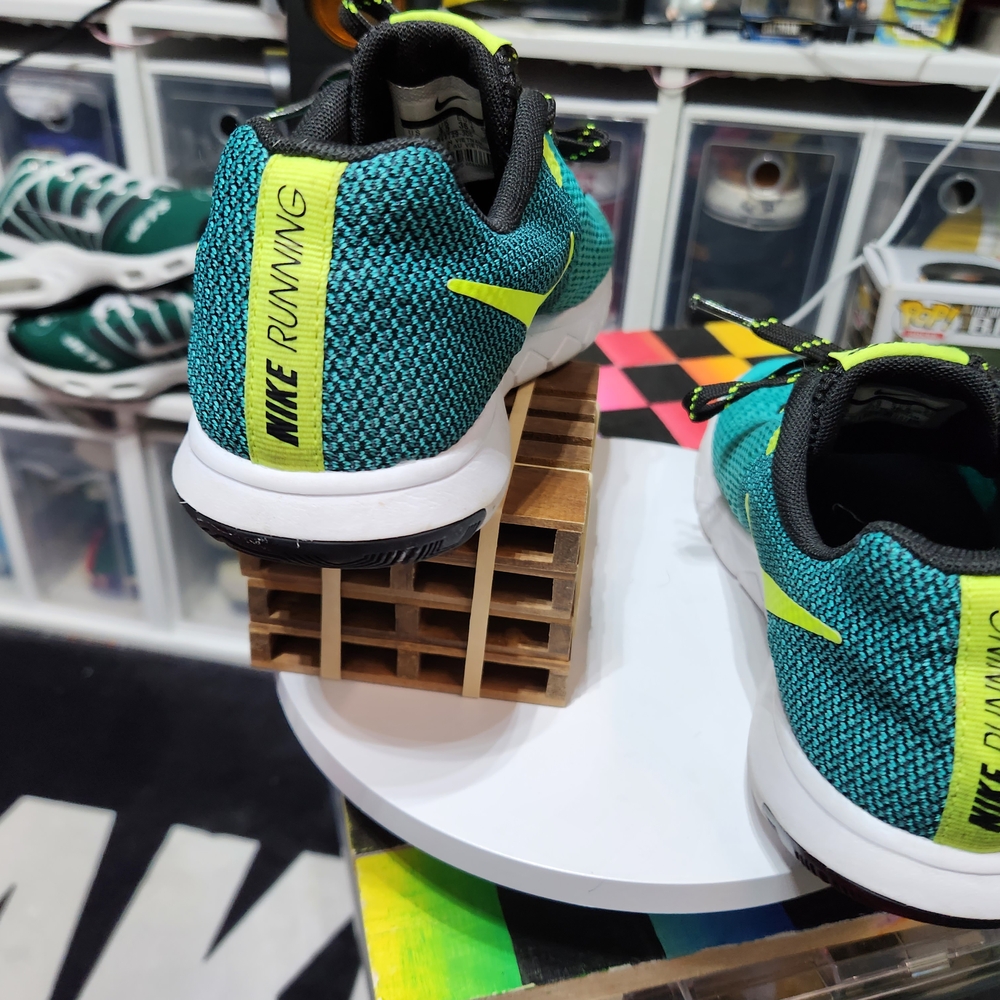 Nike Teal and Neon Green Athletic Running Shoes - Picture 2 of 7